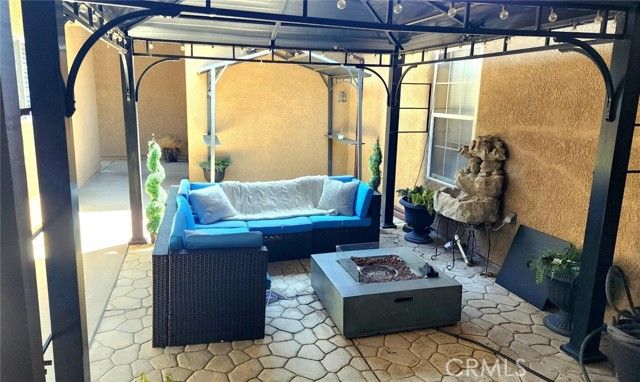 4638 W Avenue M10, Quartz Hill, CA 93536