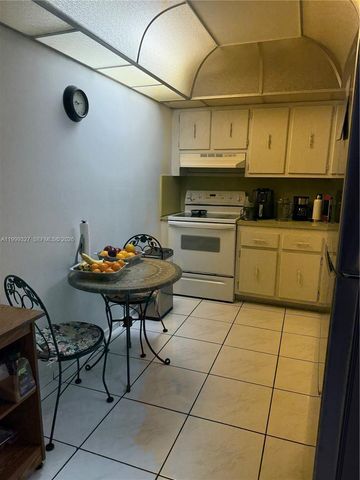 20335 W Country Club Drive 206, Aventura, FL 33180