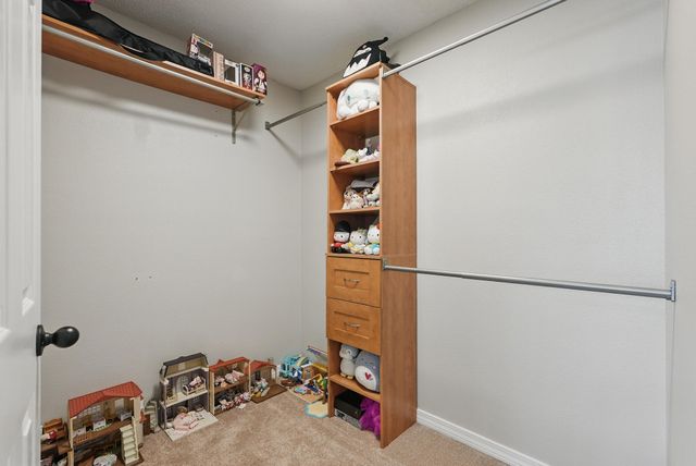 1004 Freeport Court, Mary Esther, FL 32569