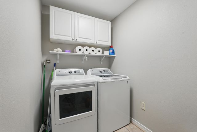 1004 Freeport Court, Mary Esther, FL 32569