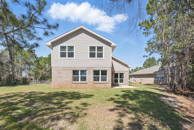 1004 Freeport Court, Mary Esther, FL 32569