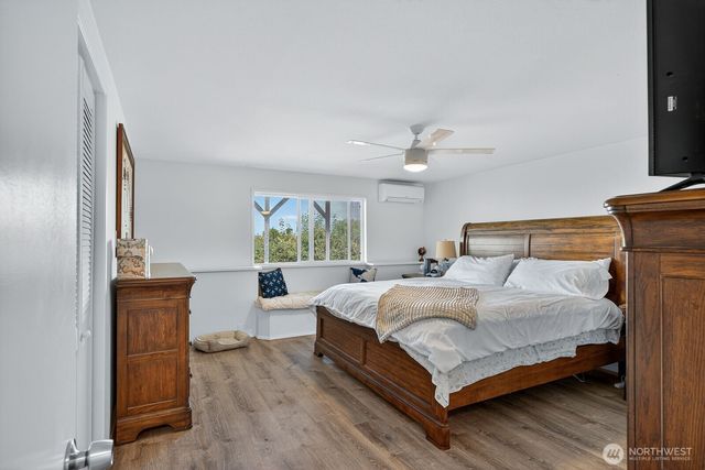 1497 Thompson Drive, Camano Island, WA 98282