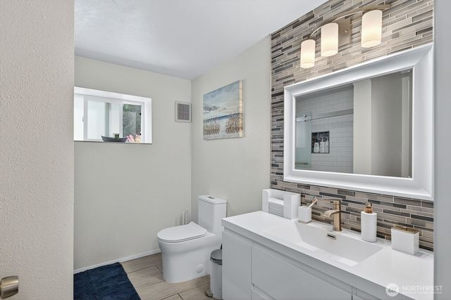 1497 Thompson Drive, Camano Island, WA 98282
