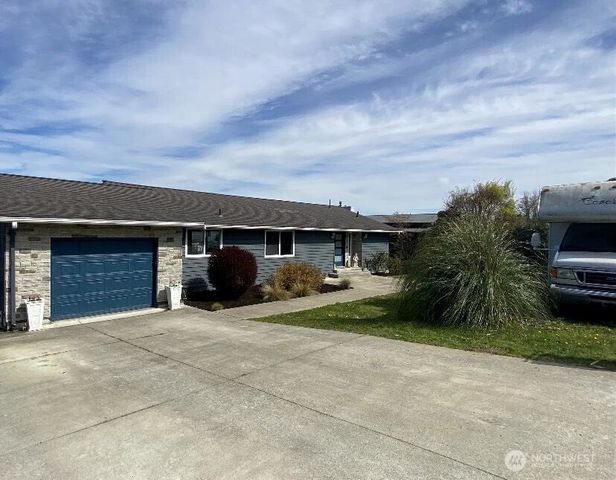 1497 Thompson Drive, Camano Island, WA 98282