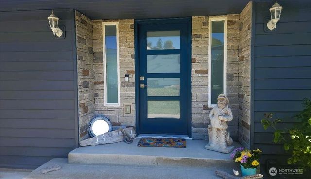 1497 Thompson Drive, Camano Island, WA 98282