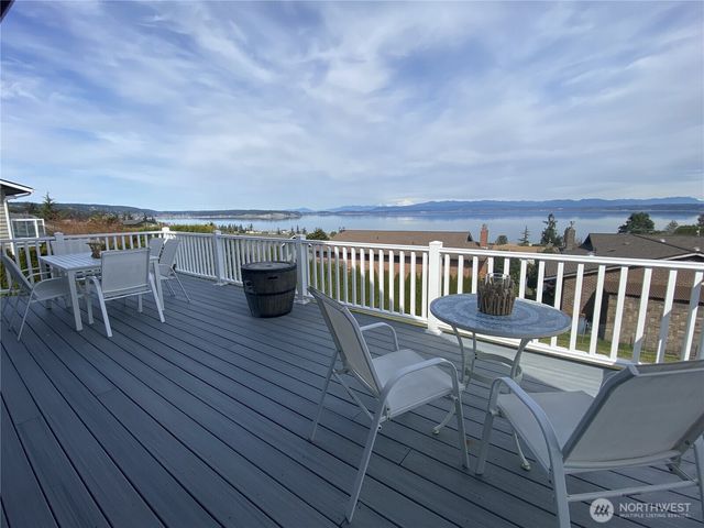 1497 Thompson Drive, Camano Island, WA 98282
