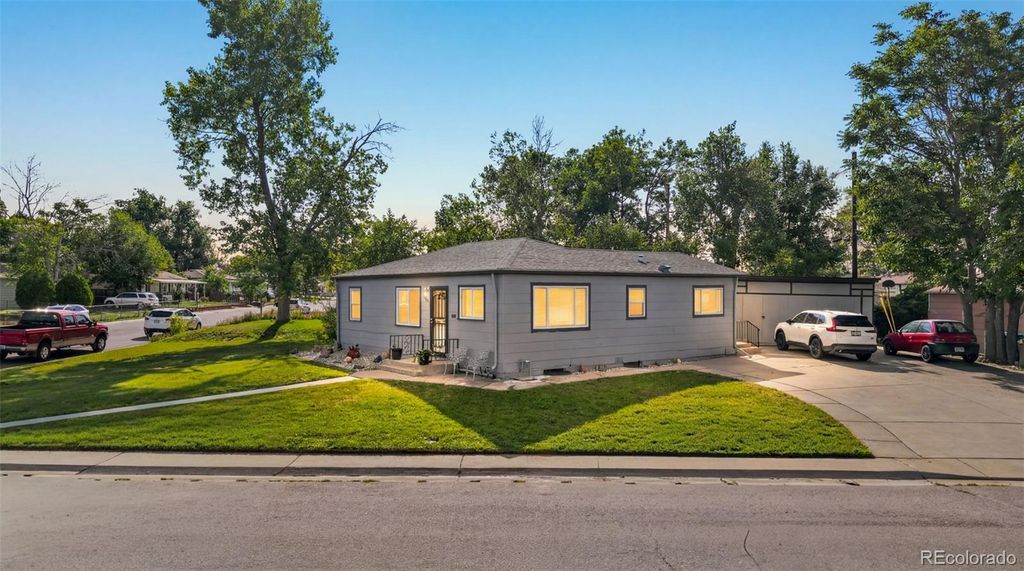 5820 Rose Lane, Commerce City, CO 80022