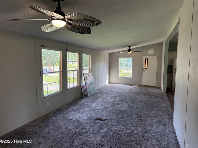 907 Kontiki Court, Hampstead, NC 28443