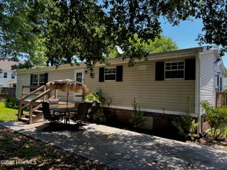 907 Kontiki Court, Hampstead, NC 28443