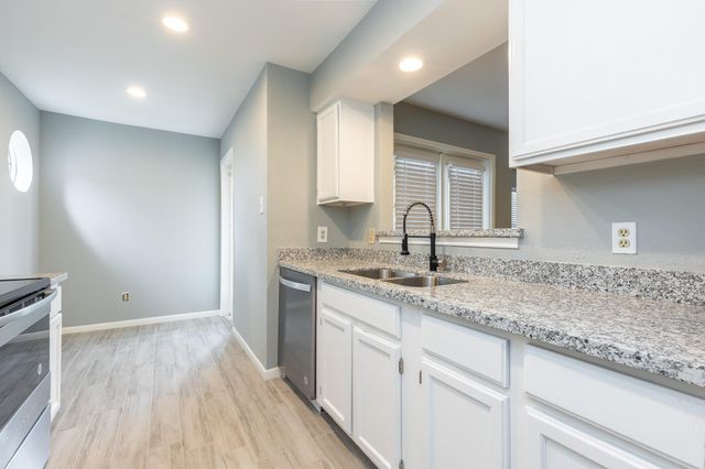 14600 Fonmeadow Drive 607, Houston, TX 77035