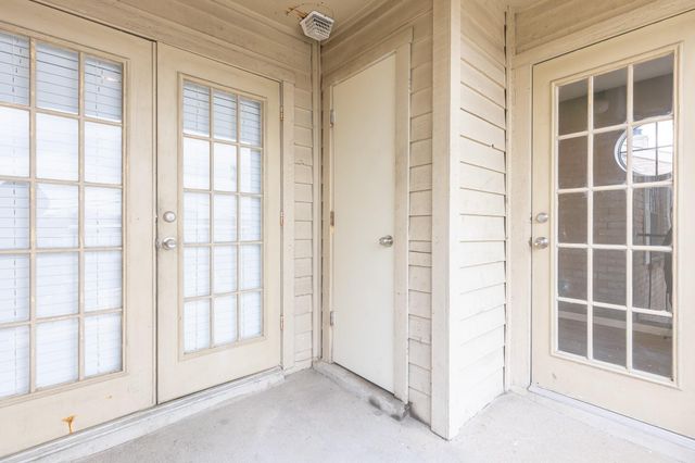 14600 Fonmeadow Drive 607, Houston, TX 77035