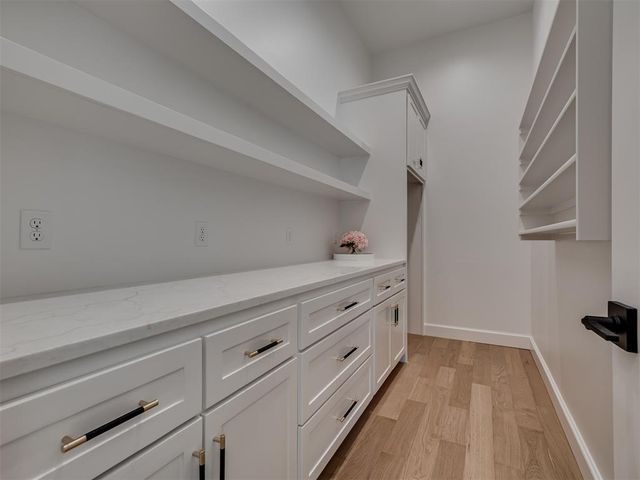 361 Old Creek Road, Edmond, OK 73034