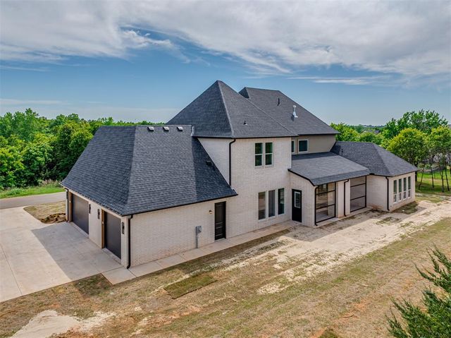 361 Old Creek Road, Edmond, OK 73034