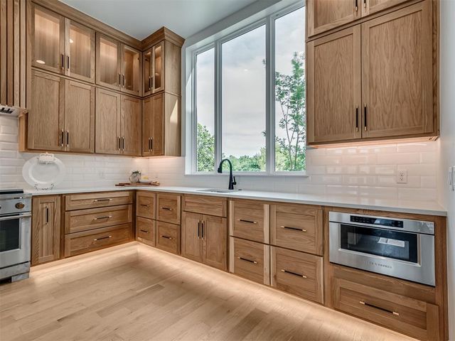 361 Old Creek Road, Edmond, OK 73034