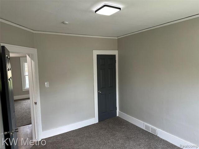 3289 W Northwestern Street, Detroit, MI 48206