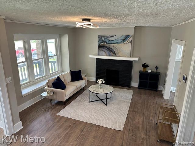 3289 W Northwestern Street, Detroit, MI 48206