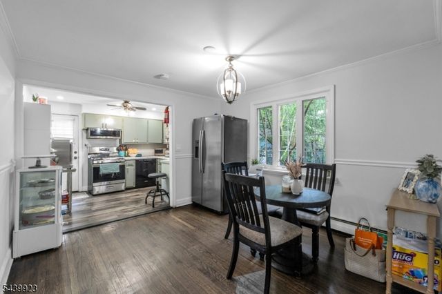 958 Leland Ave, Plainfield City, NJ 07062