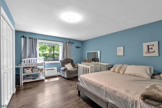 958 Leland Ave, Plainfield City, NJ 07062