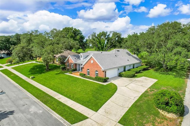 8620 SPYGLASS LOOP, Clermont, FL 34711