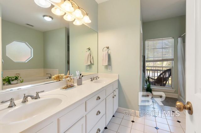 120 Worchester Drive, Daphne, AL 36526