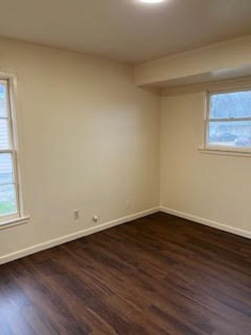 3576 Regal Road, Fort Worth, TX 76111