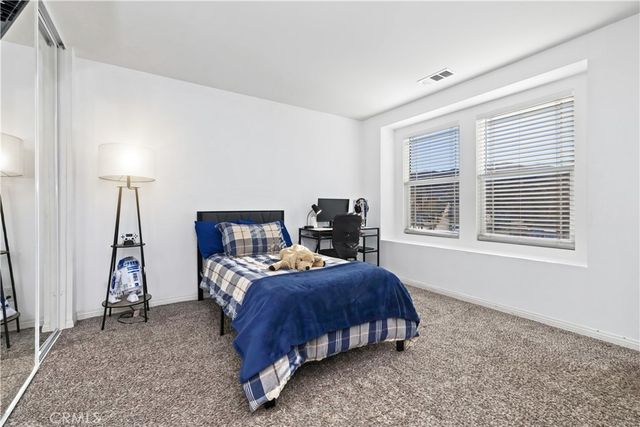 2503 Mulberry Lane, Palmdale, CA 93551