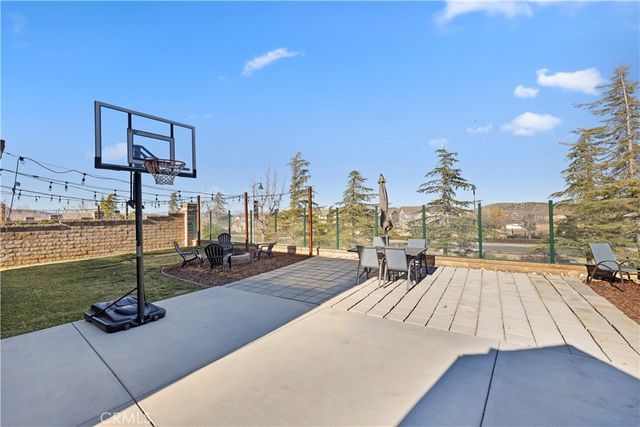 2503 Mulberry Lane, Palmdale, CA 93551