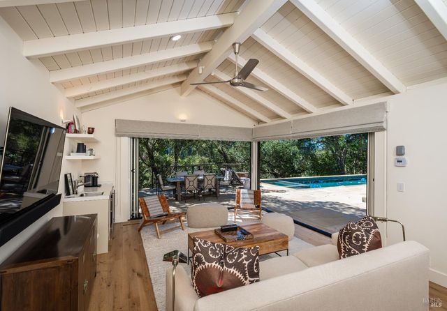 18345 Highway 128, Calistoga, CA 94515