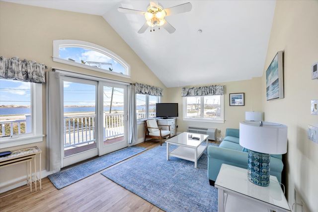 496 Shore Road 21, Truro, MA 02666