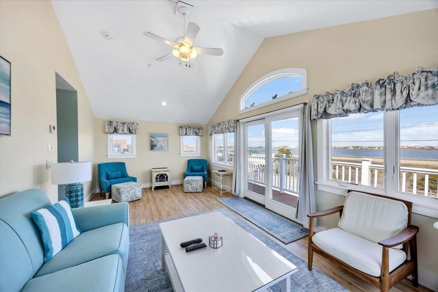 496 Shore Road 21, Truro, MA 02666