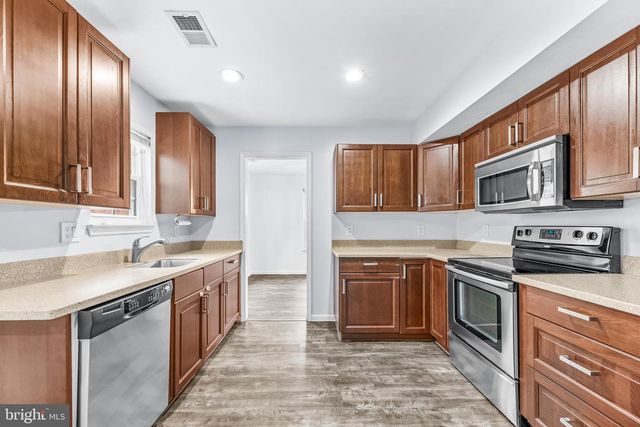 2460 YARMOUTH LN, Crofton, MD 21114
