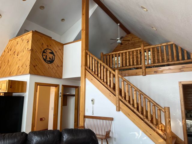 529 Beach Road, Pittsburg, NH 03592