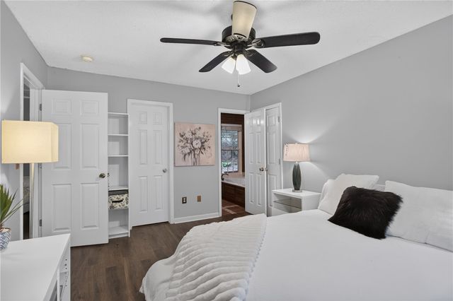 229 Cub Cove Drive, Walhalla, SC 29691