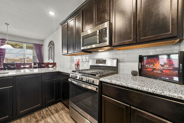 2 Pheasant Run, Sanger, TX 76266