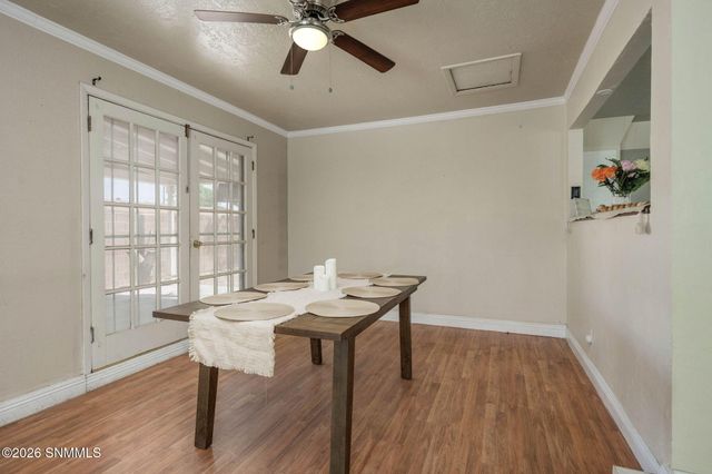 925 Delta Drive, Las Cruces, NM 88001