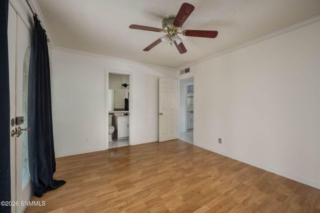 925 Delta Drive, Las Cruces, NM 88001