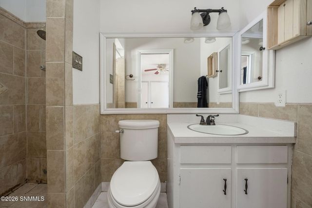 925 Delta Drive, Las Cruces, NM 88001