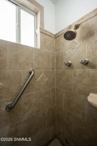 925 Delta Drive, Las Cruces, NM 88001