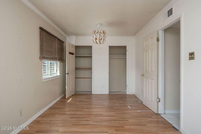 925 Delta Drive, Las Cruces, NM 88001