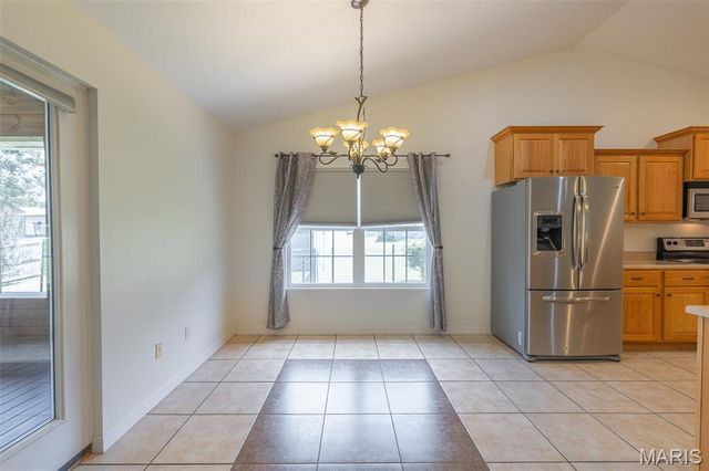 205 County Road 445, Poplar Bluff, MO 63901