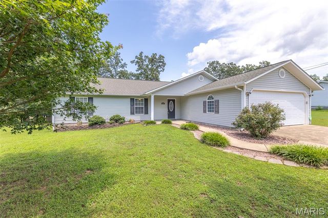 205 County Road 445, Poplar Bluff, MO 63901