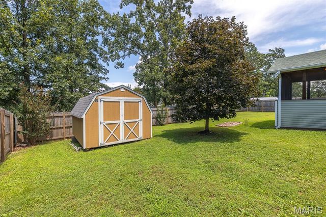 205 County Road 445, Poplar Bluff, MO 63901