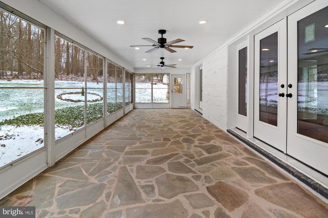 7 CAVESWOOD LN, Owings Mills, MD 21117