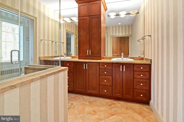 7 CAVESWOOD LN, Owings Mills, MD 21117