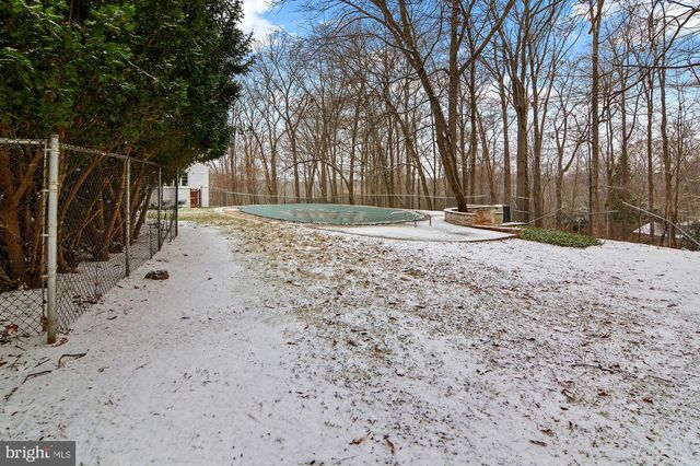 7 CAVESWOOD LN, Owings Mills, MD 21117