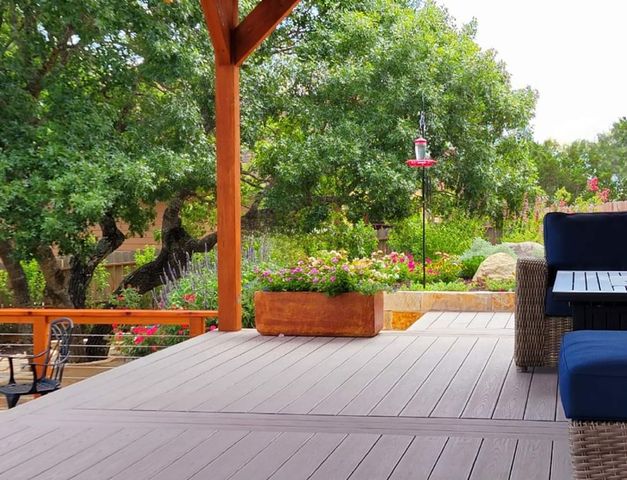 260 Timber Oak Rd, Kerrville, TX 78028