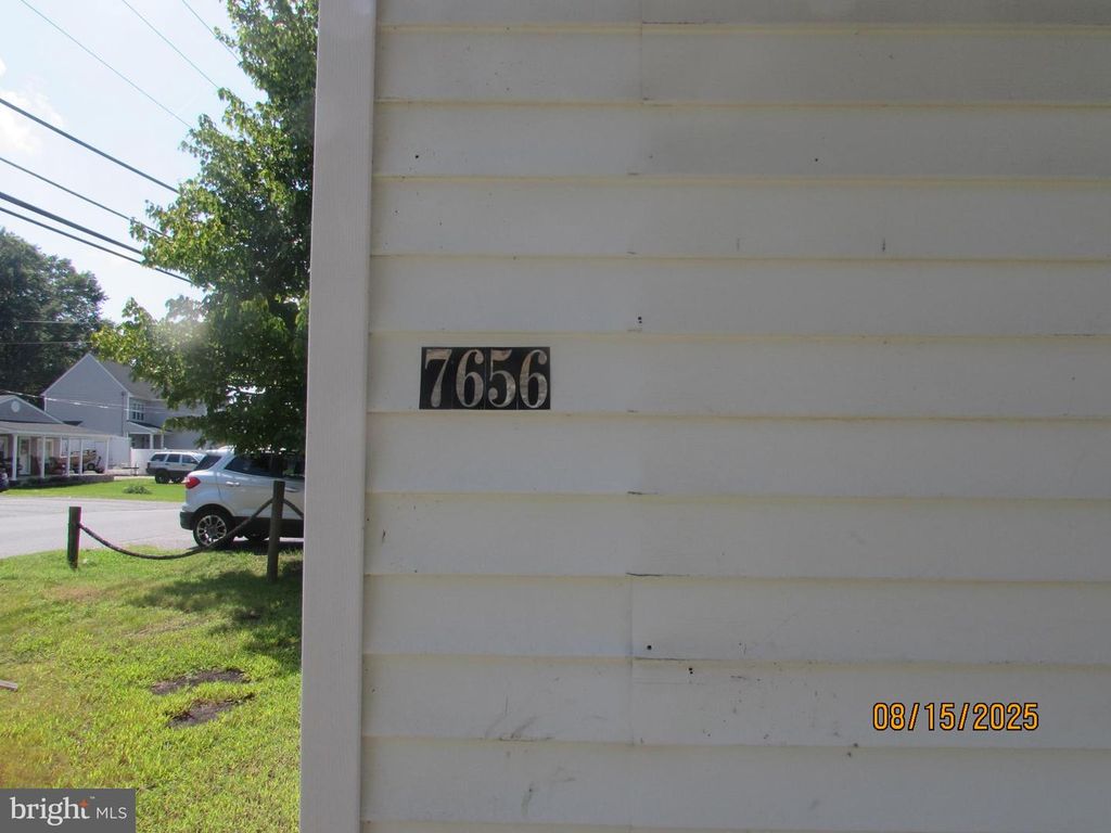 7656 OLD BATTLE GROVE, Dundalk, MD 21222