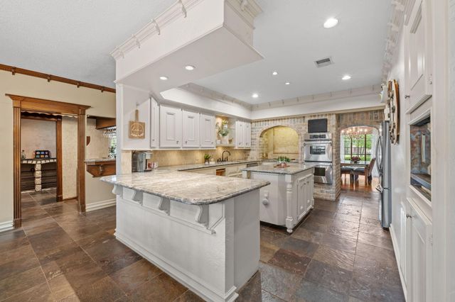 15427 Terrace Oaks Drive, Houston, TX 77068