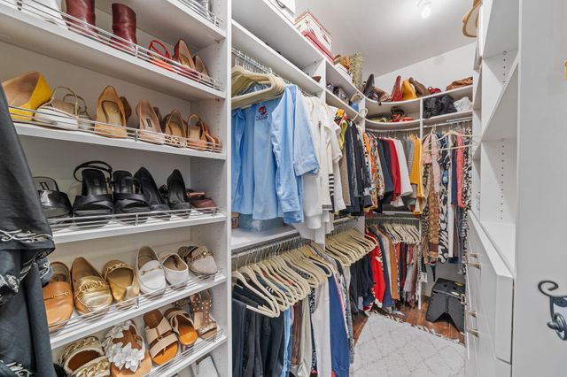 15427 Terrace Oaks Drive, Houston, TX 77068