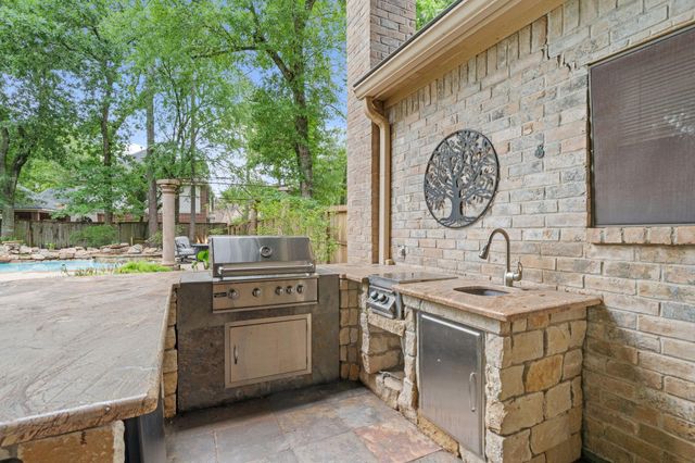 15427 Terrace Oaks Drive, Houston, TX 77068